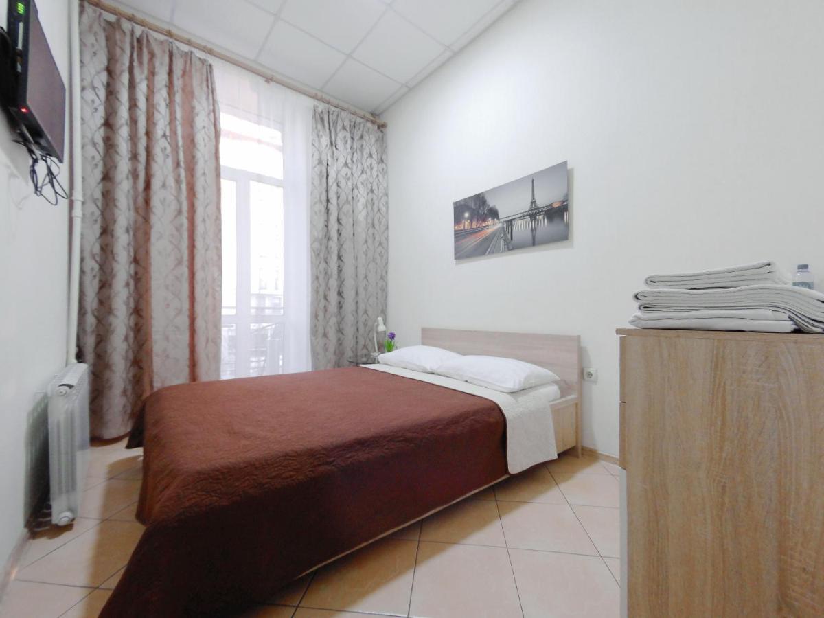 Mini hotel Non-Stop Kiev Bagian luar foto
