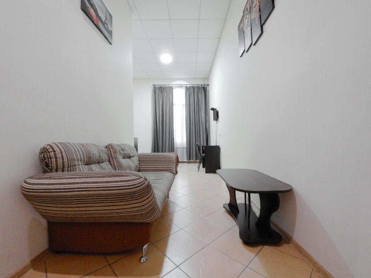 Mini hotel Non-Stop Kiev Bagian luar foto
